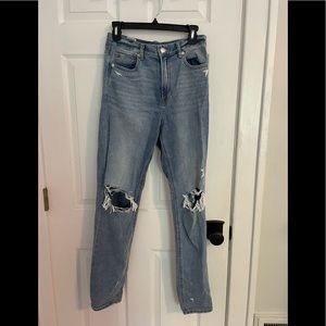 American Eagle Boyfriend Jeans. Size 8 XLong.